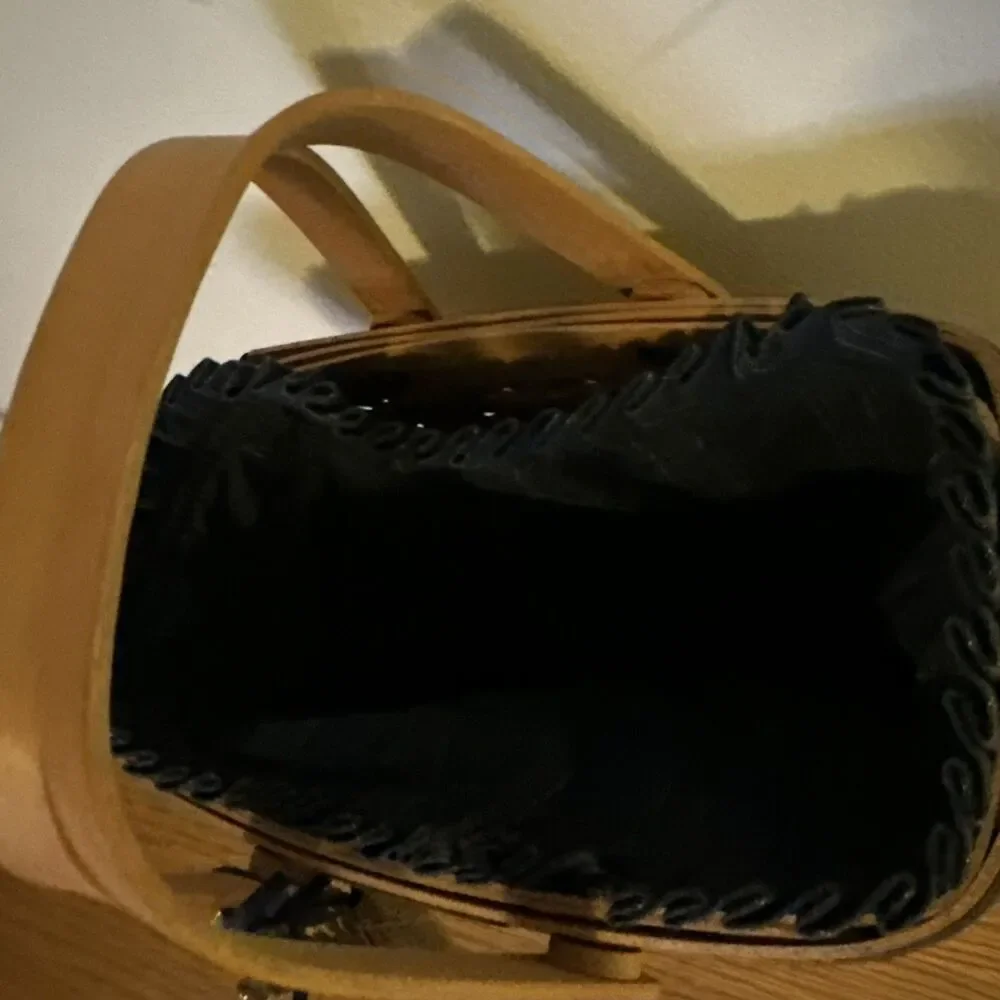 2000 Longaberger Collectors Club Membership Basket With Garden Gate Tulip  Pin